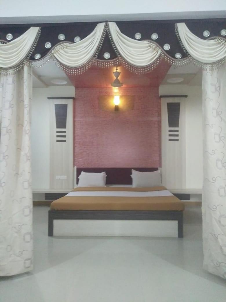 Hotel Kailash Дварка Экстерьер фото